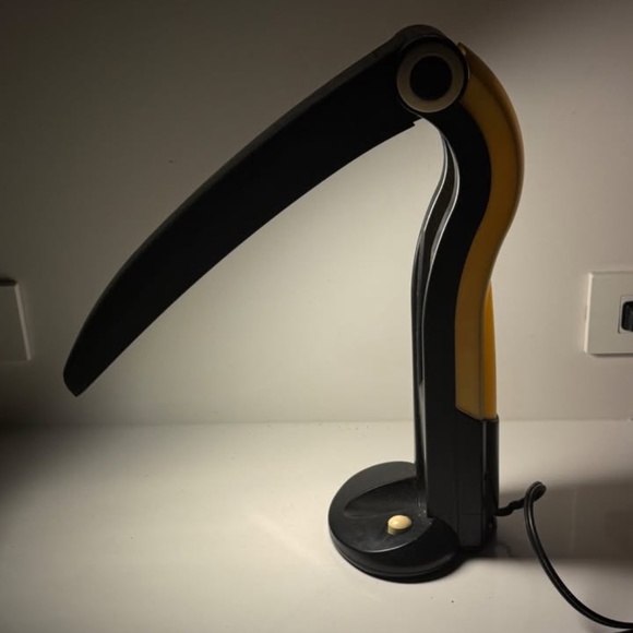 H.T. Huang RARE Toucan Lamp 1980's ICONIC - Picture 2 of 8